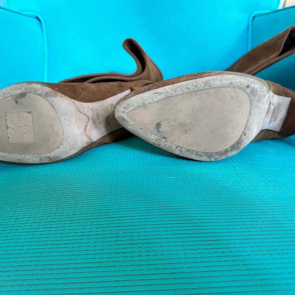 Hugo Boss Brown Heeled Boots Suede - Picture 3 of 5